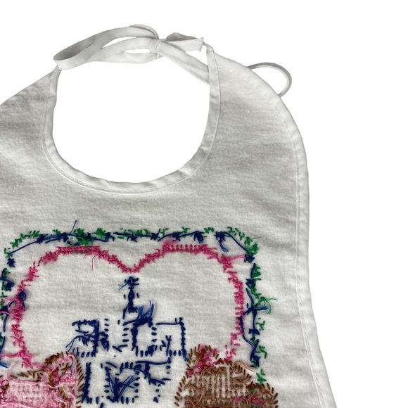 Vintage Handmade Cross Stitch Baby Bib Kitten Bunny Bear I Love You Tie-up Heart - Picture 14 of 14